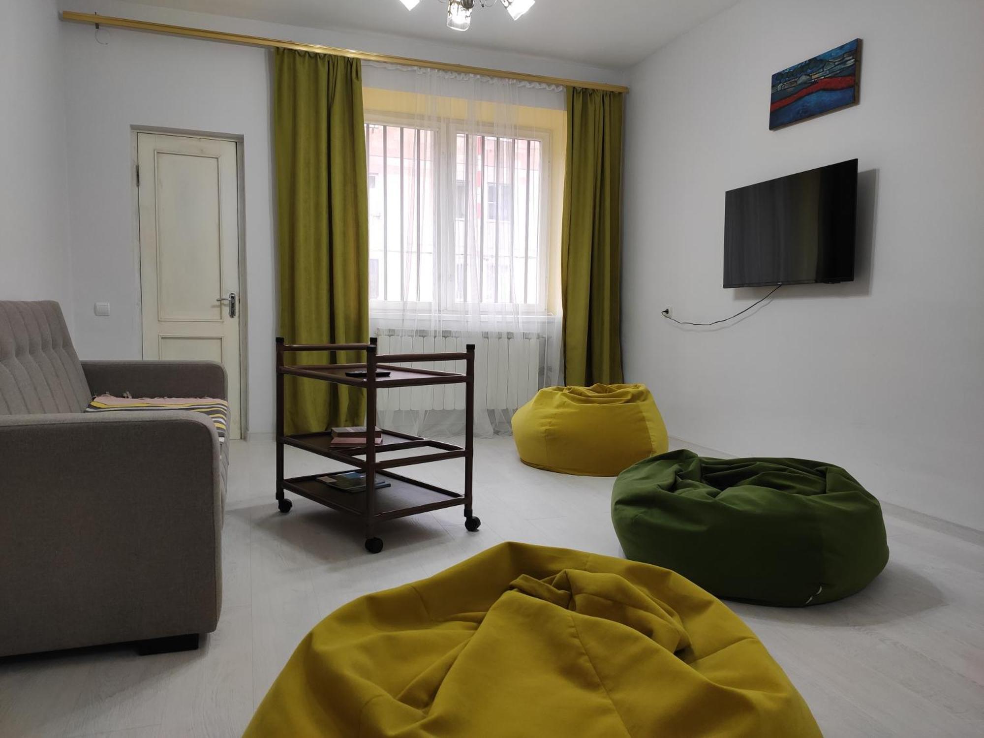 Ners Guest House Gyumri Ngoại thất bức ảnh