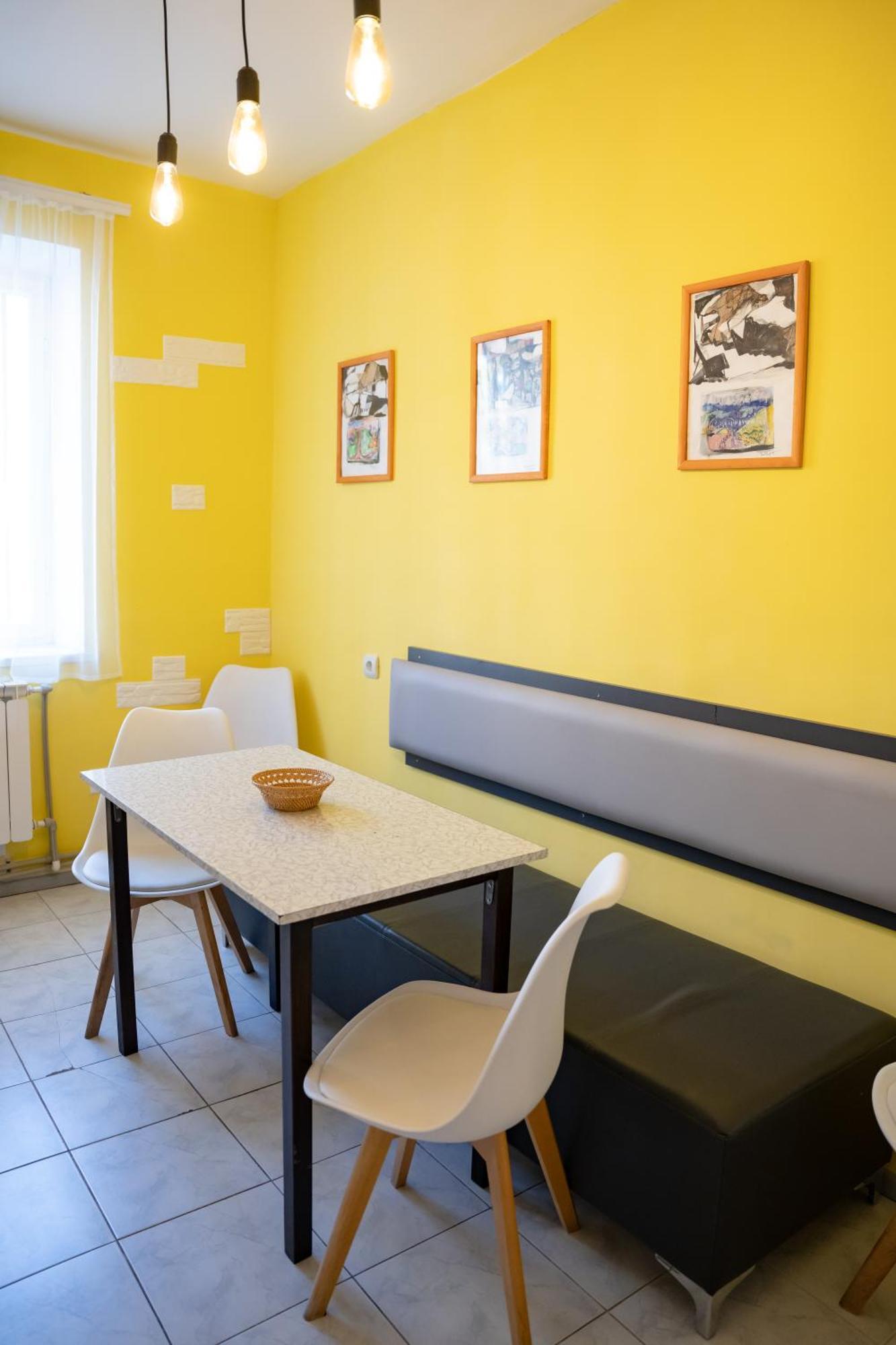 Ners Guest House Gyumri Ngoại thất bức ảnh